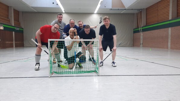Floorball-Training beim TV Jahn Bockum